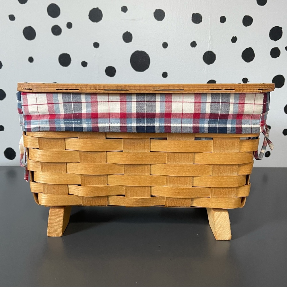 PETERBORO BASKET COMPANY PICNIC BASKET